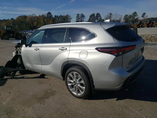 5TDYARAHXRS535730 2024 TOYOTA HIGHLANDER - Image 2