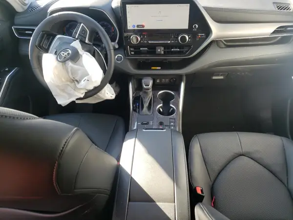 5TDYARAHXRS535730 2024 TOYOTA HIGHLANDER - Image 8