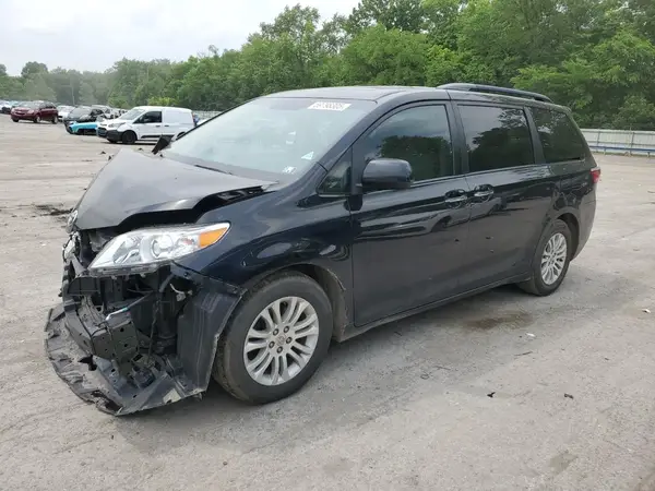 5TDYK3DC0GS726175 2016 TOYOTA SIENNA - Image 1