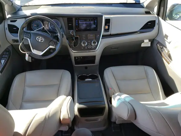 5TDYK3DC0GS727066 2016 TOYOTA SIENNA - Image 8