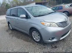 5TDYK3DC0GS758611 2016 TOYOTA SIENNA