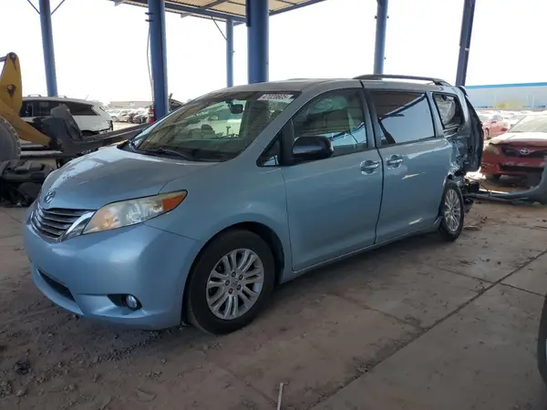 5TDYK3DC0GS763873 2016 TOYOTA SIENNA - Image 1