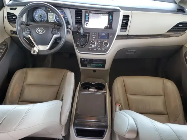 5TDYK3DC0GS763873 2016 TOYOTA SIENNA - Image 8