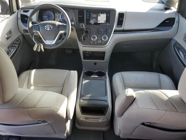 5TDYK3DC1GS695955 2016 TOYOTA SIENNA - Image 8