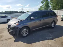 5TDYK3DC1GS700233 2016 TOYOTA SIENNA