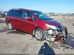 5TDYK3DC1GS700958 2016 TOYOTA SIENNA