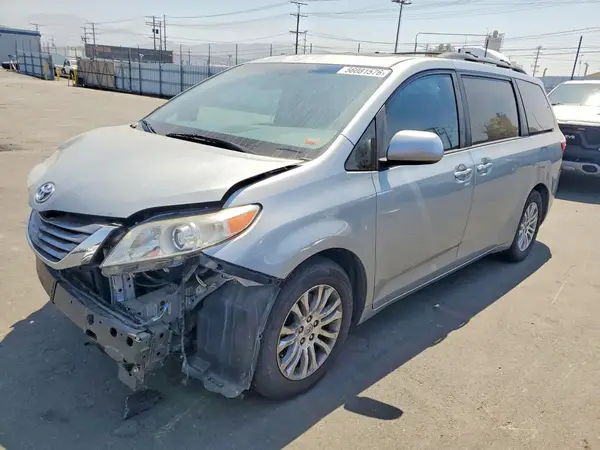 5TDYK3DC1GS713662 2016 TOYOTA SIENNA - Image 1