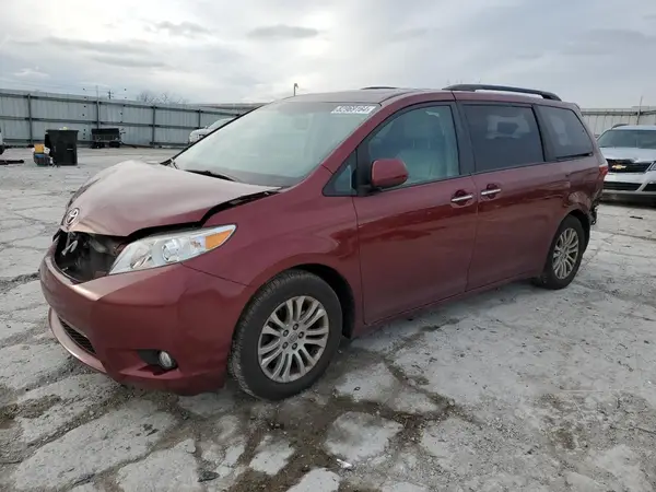 5TDYK3DC1GS716089 2016 TOYOTA SIENNA - Image 1