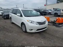 5TDYK3DC1GS723205 2016 TOYOTA SIENNA