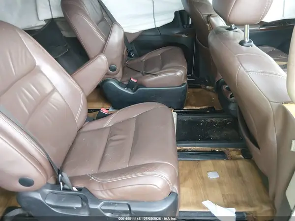 5TDYK3DC1GS763400 2016 TOYOTA SIENNA - Image 8