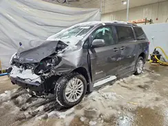 5TDYK3DC2GS718000 2016 TOYOTA SIENNA