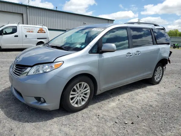 5TDYK3DC2GS731538 2016 TOYOTA SIENNA - Image 1