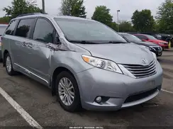 5TDYK3DC2GS741051 2016 TOYOTA SIENNA