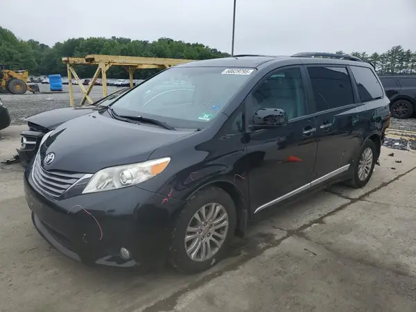 5TDYK3DC2GS757606 2016 TOYOTA SIENNA - Image 1