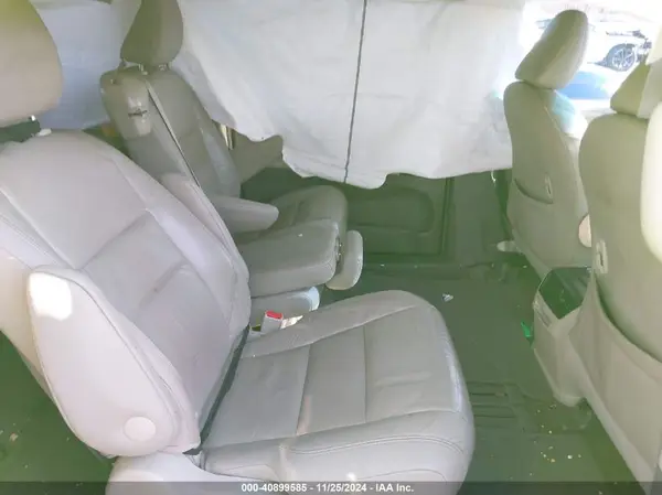 5TDYK3DC3GS697173 2016 TOYOTA SIENNA - Image 8