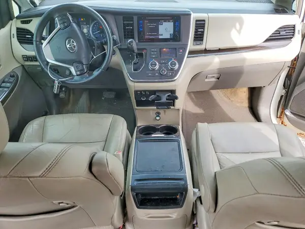 5TDYK3DC3GS726073 2016 TOYOTA SIENNA - Image 8