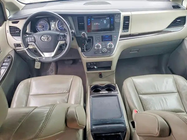 5TDYK3DC3GS745383 2016 TOYOTA SIENNA - Image 8