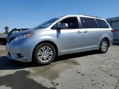 5TDYK3DC3GS747036 2016 TOYOTA SIENNA