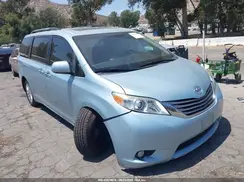 5TDYK3DC3GS765228 2016 TOYOTA SIENNA