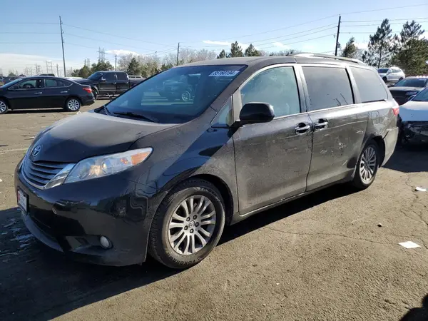 5TDYK3DC4GS702669 2016 TOYOTA SIENNA - Image 1