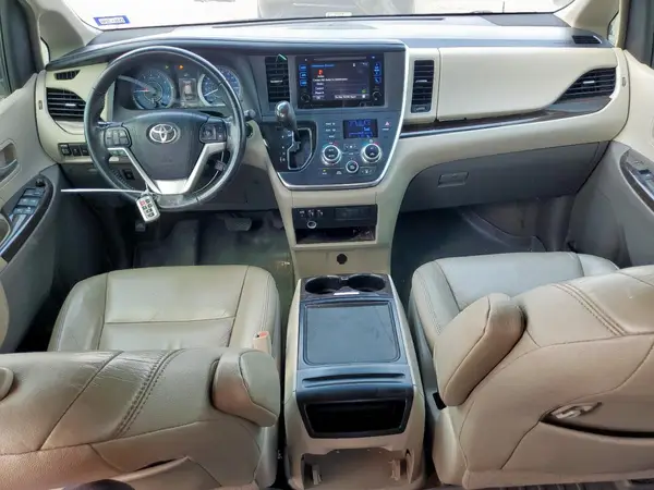 5TDYK3DC4GS715583 2016 TOYOTA SIENNA - Image 8