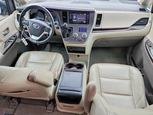 5TDYK3DC4GS717530 2016 TOYOTA SIENNA - Image 8
