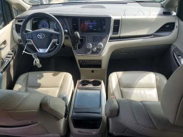 5TDYK3DC4GS742962 2016 TOYOTA SIENNA - Image 8