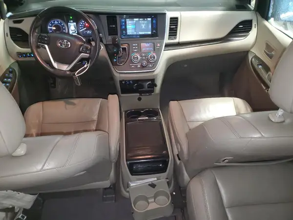 5TDYK3DC4GS751032 2016 TOYOTA SIENNA - Image 8