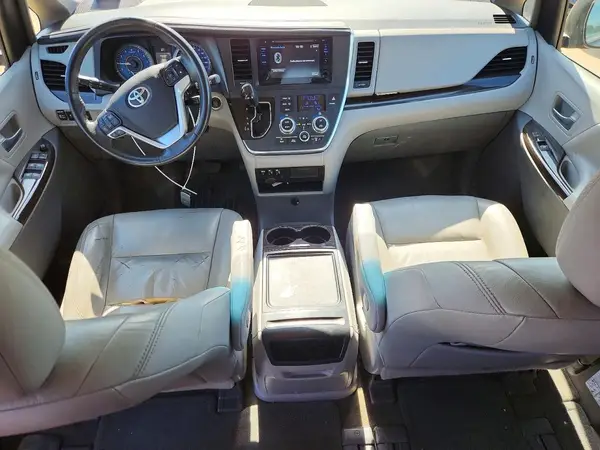 5TDYK3DC4GS754433 2016 TOYOTA SIENNA - Image 8
