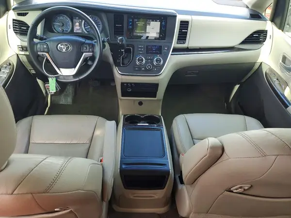 5TDYK3DC5GS710392 2016 TOYOTA SIENNA - Image 8