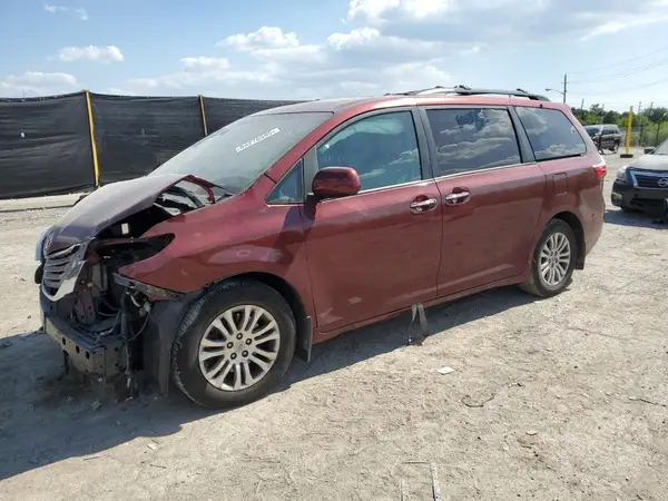 5TDYK3DC5GS710425 2016 TOYOTA SIENNA - Image 1