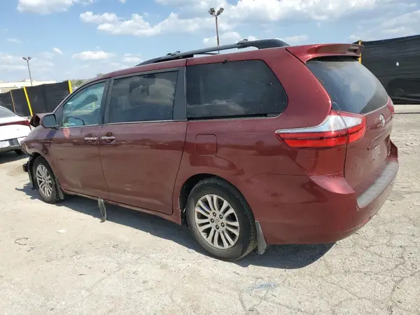 5TDYK3DC5GS710425 2016 TOYOTA SIENNA - Image 2