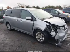 5TDYK3DC5GS721716 2016 TOYOTA SIENNA