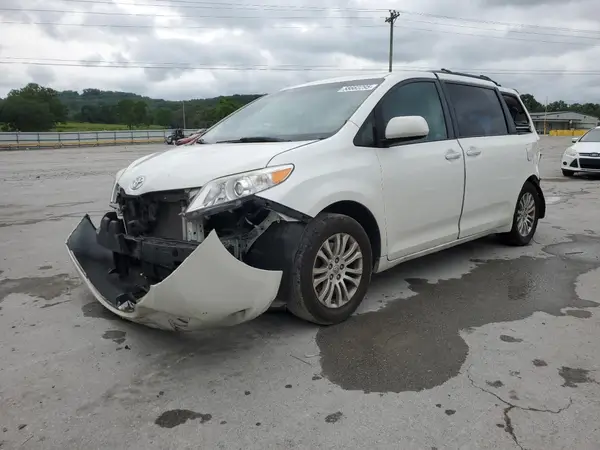 5TDYK3DC5GS733512 2016 TOYOTA SIENNA - Image 1