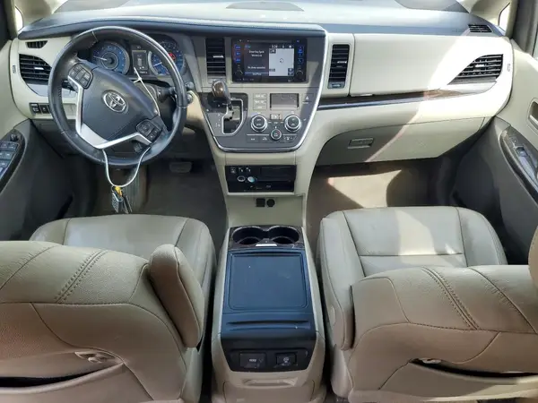 5TDYK3DC5GS746857 2016 TOYOTA SIENNA - Image 8