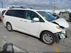 5TDYK3DC5GS748236 2016 TOYOTA SIENNA