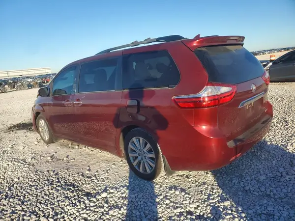 5TDYK3DC6GS700910 2016 TOYOTA SIENNA - Image 2