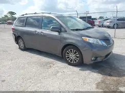 5TDYK3DC6GS718775 2016 TOYOTA SIENNA