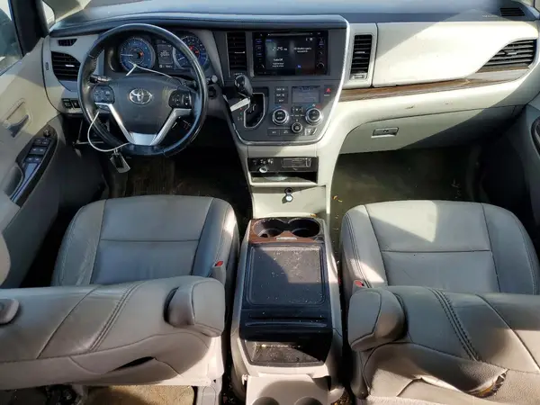 5TDYK3DC6GS721319 2016 TOYOTA SIENNA - Image 8