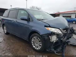 5TDYK3DC6GS724835 2016 TOYOTA SIENNA