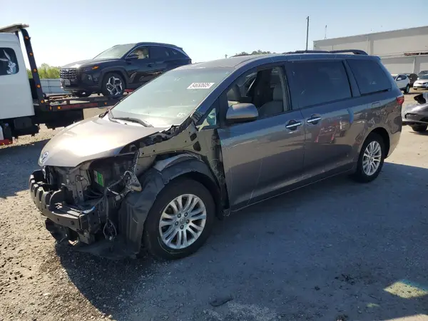 5TDYK3DC6GS727718 2016 TOYOTA SIENNA - Image 1