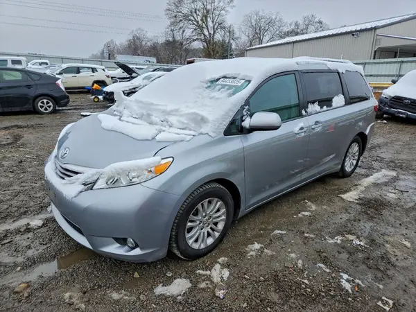 5TDYK3DC6GS733597 2016 TOYOTA SIENNA - Image 1