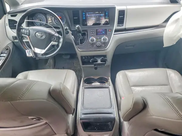 5TDYK3DC7GS706974 2016 TOYOTA SIENNA - Image 8