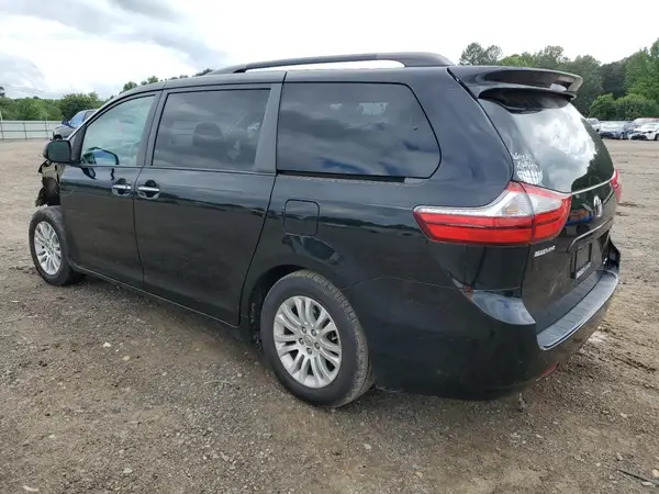 5TDYK3DC7GS718980 2016 TOYOTA SIENNA - Image 2