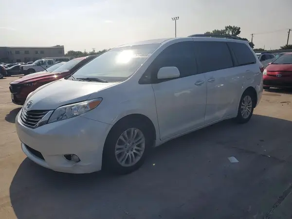 5TDYK3DC7GS728487 2016 TOYOTA SIENNA - Image 1