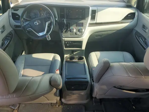 5TDYK3DC7GS728487 2016 TOYOTA SIENNA - Image 8