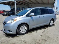 5TDYK3DC8GS706644 2016 TOYOTA SIENNA