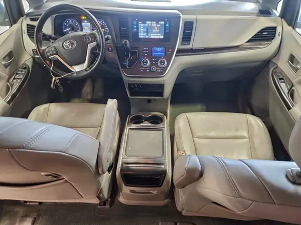 5TDYK3DC8GS712847 2016 TOYOTA SIENNA - Image 8