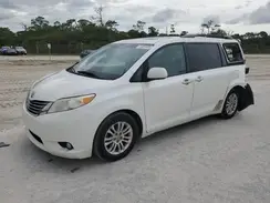 5TDYK3DC8GS720138 2016 TOYOTA SIENNA