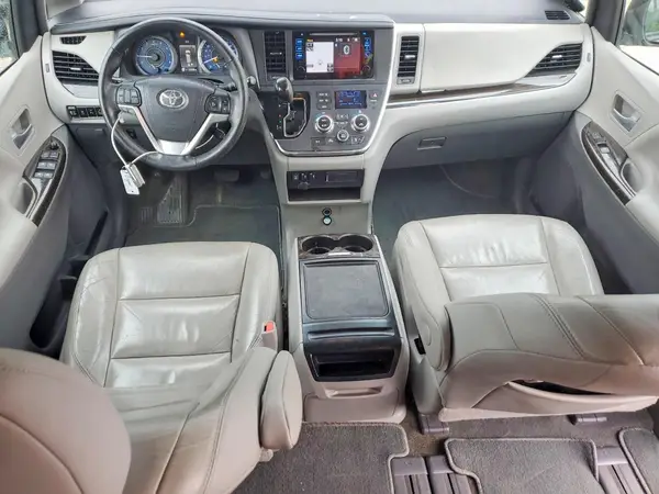 5TDYK3DC8GS741944 2016 TOYOTA SIENNA - Image 8